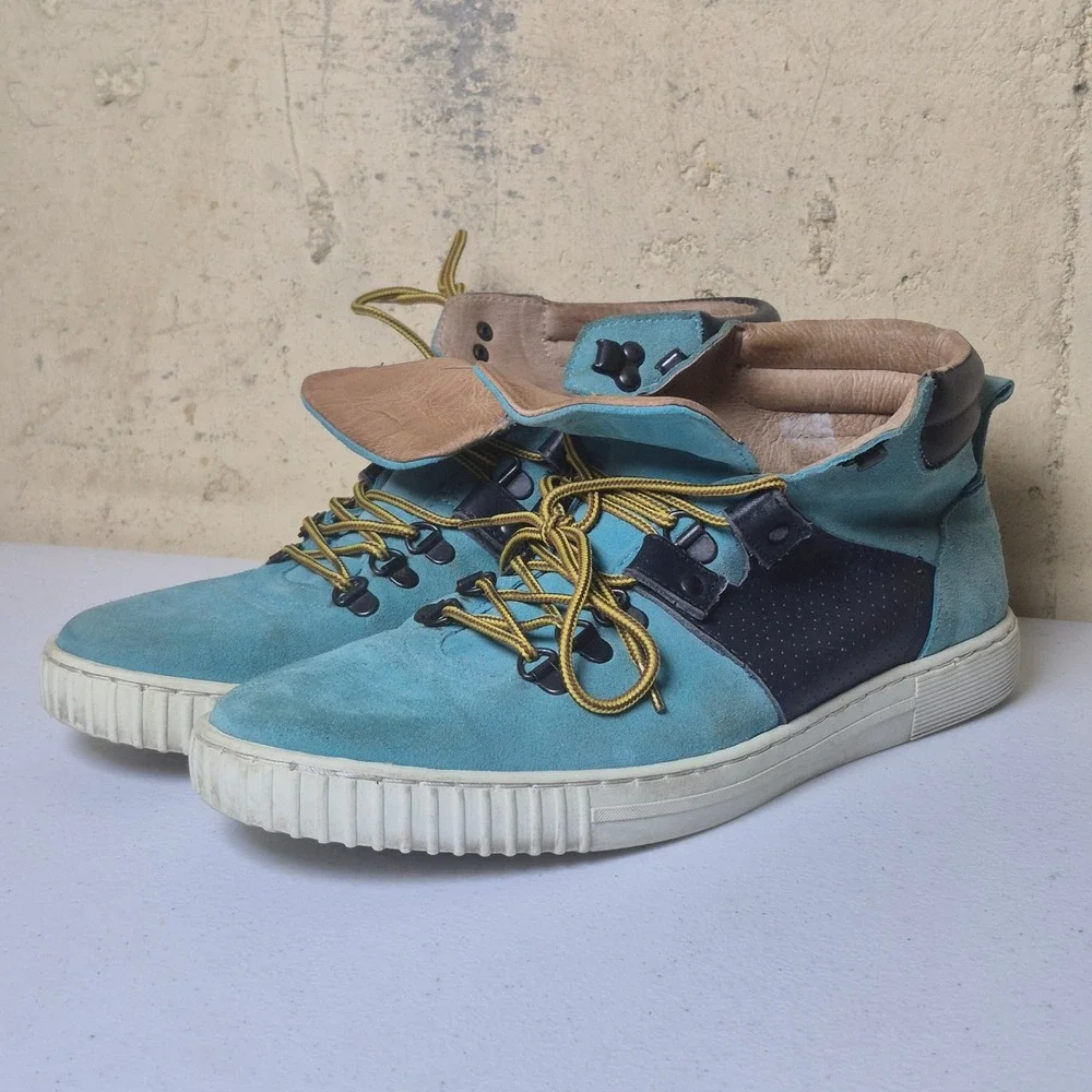 KG Kurt Geiger High Top Sneakers Mens 43 (US 10.5) Blue Suede Leather